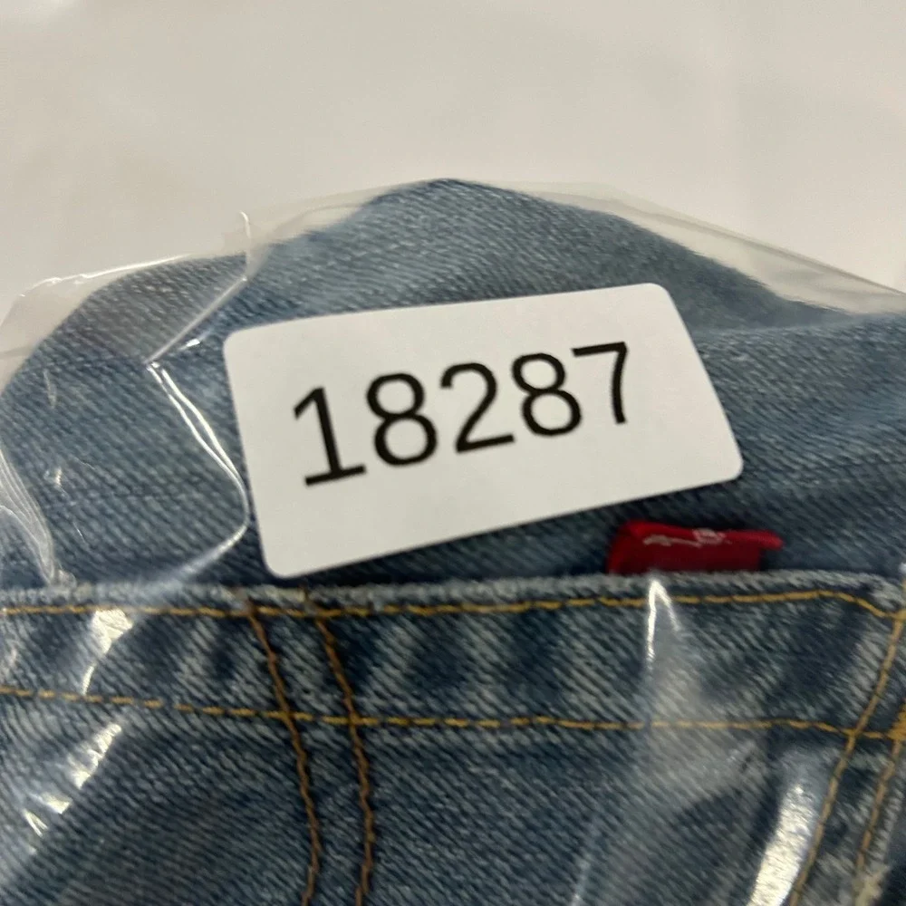 Levi's Jeans Mens Size 36x30 Blue 559 Relaxed Straight Leg Denim Medium Wash